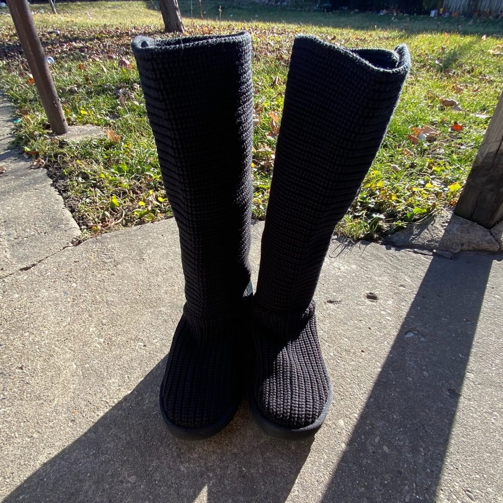 UGG CLASSIC CARDY BOOT